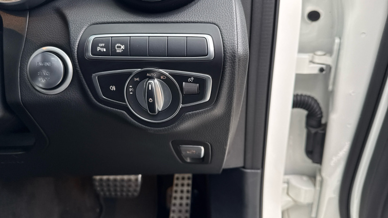 Mercedes-Benz GLC 250 4Matic AMG Line Premium Plus 5dr 9G-Tronic Petrol Estate